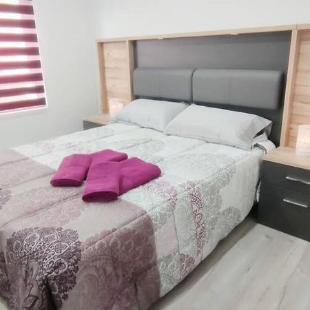 Ferienwohnung - Lujo - Parking, Maquina Arcade, Wifi Y Netflix Oviédo Exterior foto